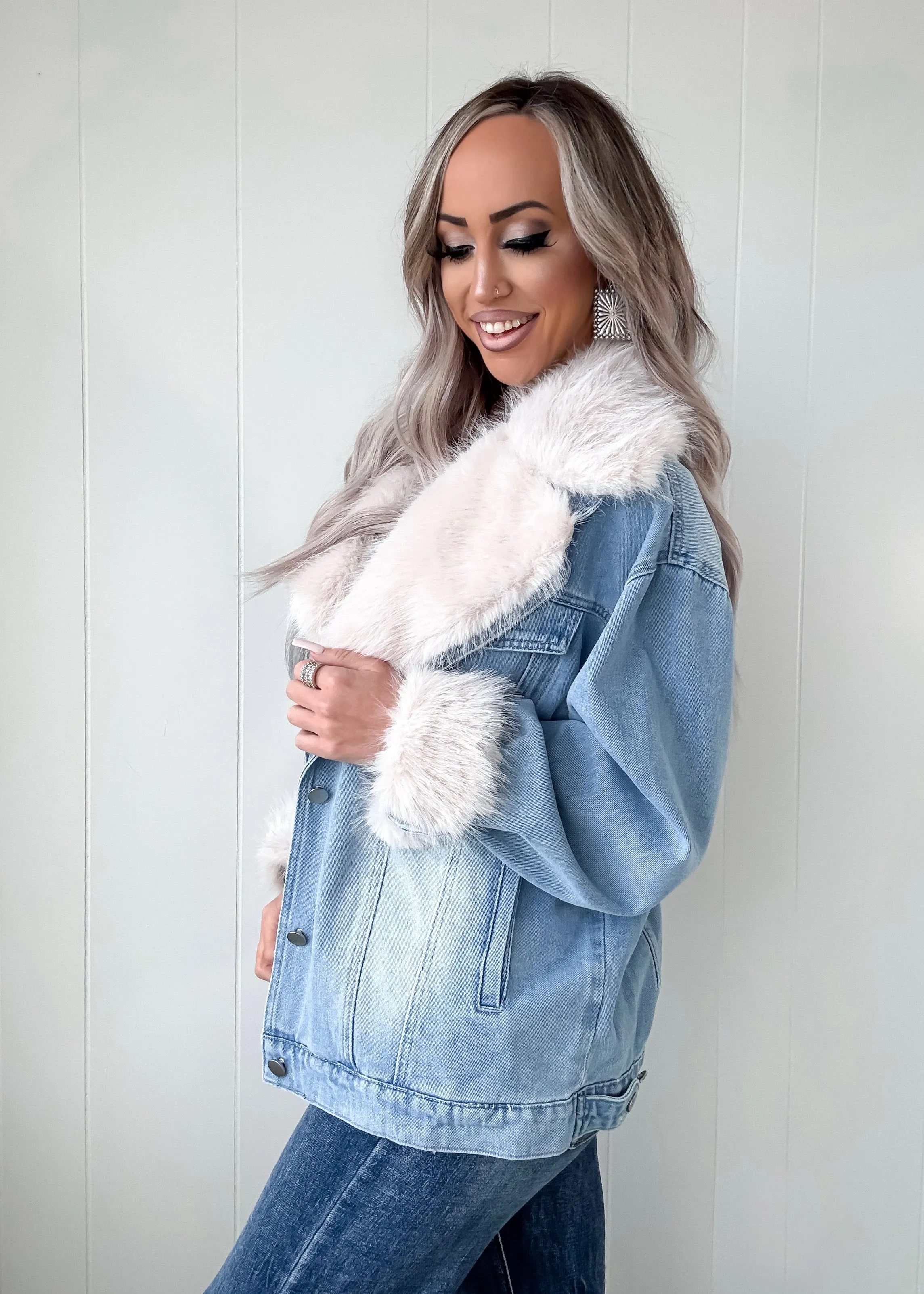 Trailblazer Fur Collar Denim Jacket - Blue