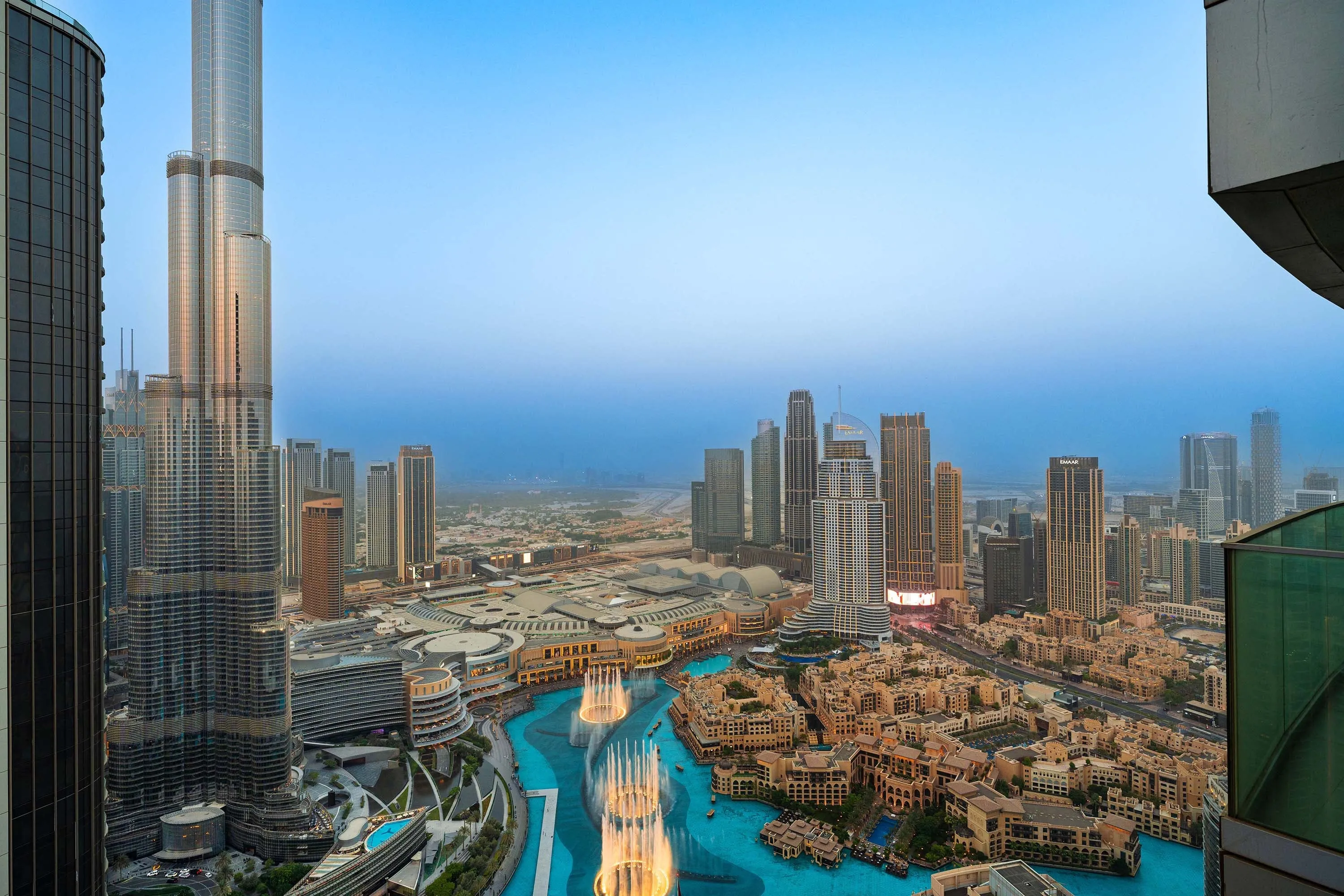 Ultra Chic High-Floor Apt w/ Direct Burj Khalifa & Fountains Views