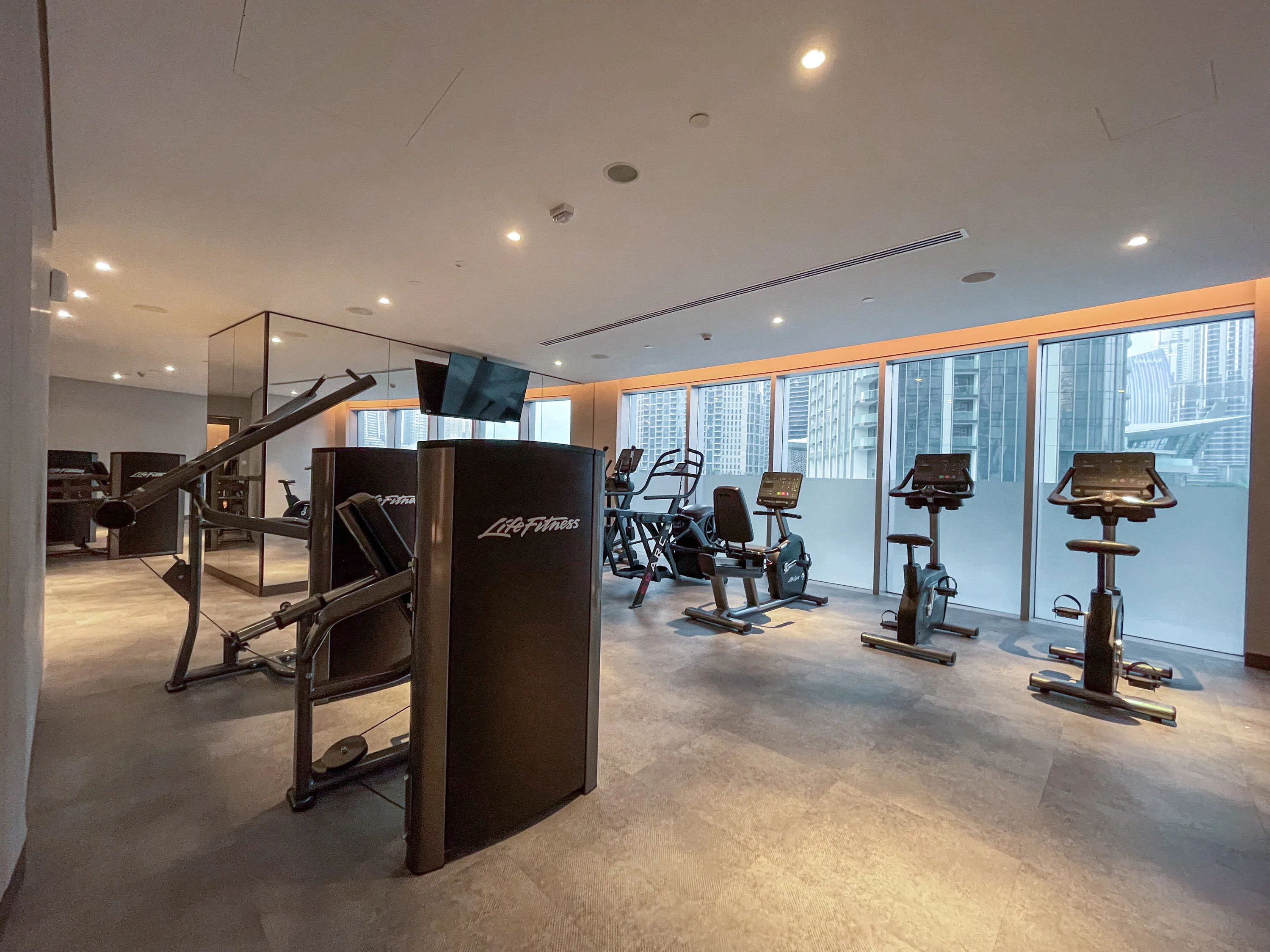 Ultra Chic High-Floor Apt w/ Direct Burj Khalifa & Fountains Views