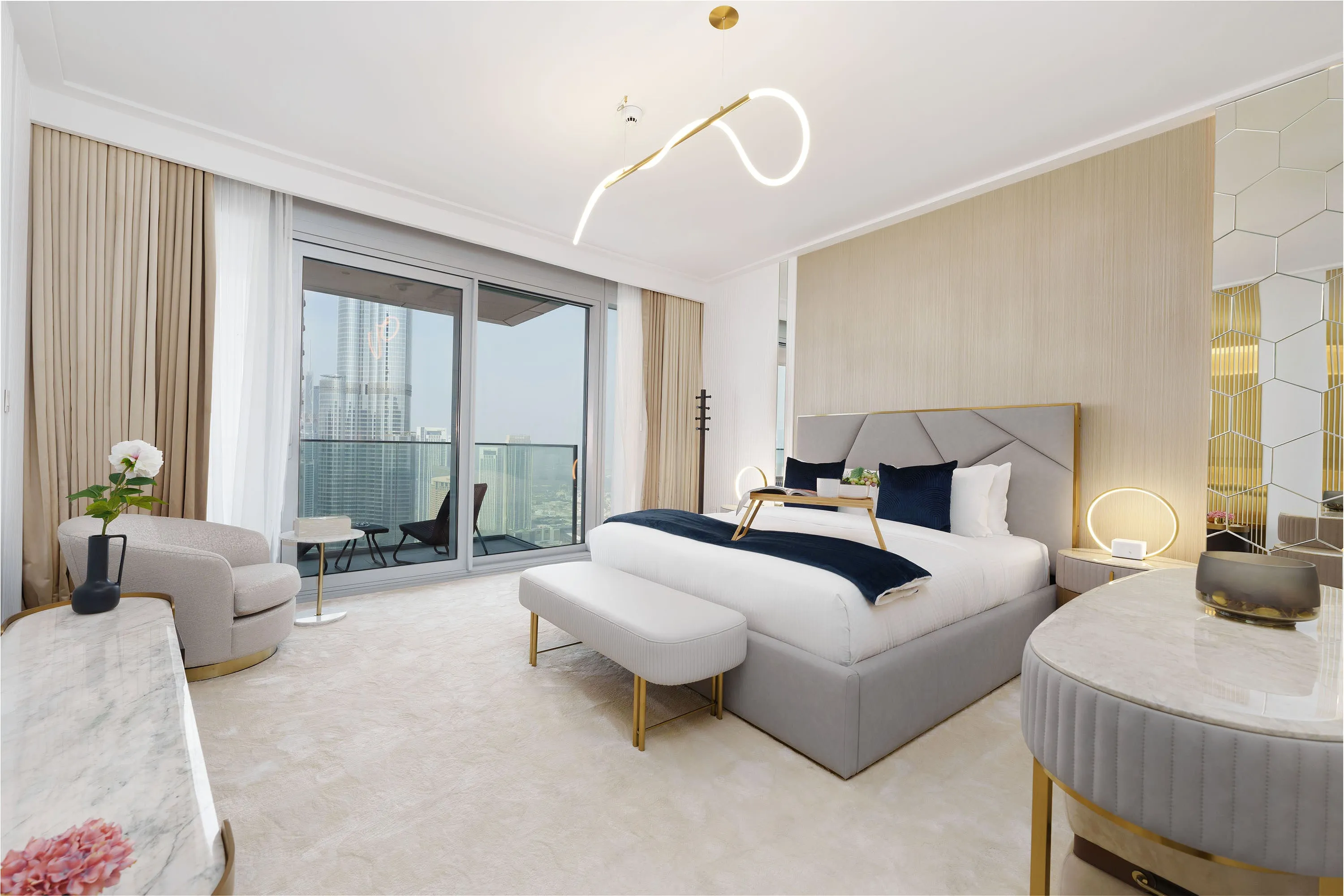 Ultra Chic High-Floor Apt w/ Direct Burj Khalifa & Fountains Views