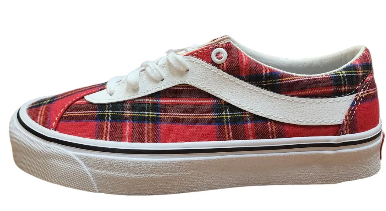 VANS Women's Red Plaid Bold Ni Low Top Canvas Lace-Up Sneakers Size US 7 NWB
