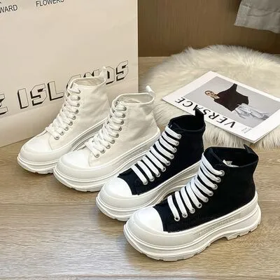 Vetersluitende canvas platform sneakers