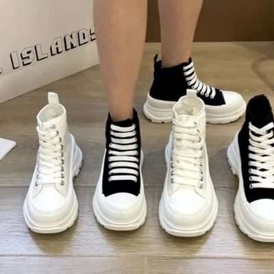 Vetersluitende canvas platform sneakers