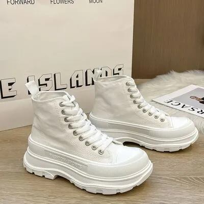 Vetersluitende canvas platform sneakers