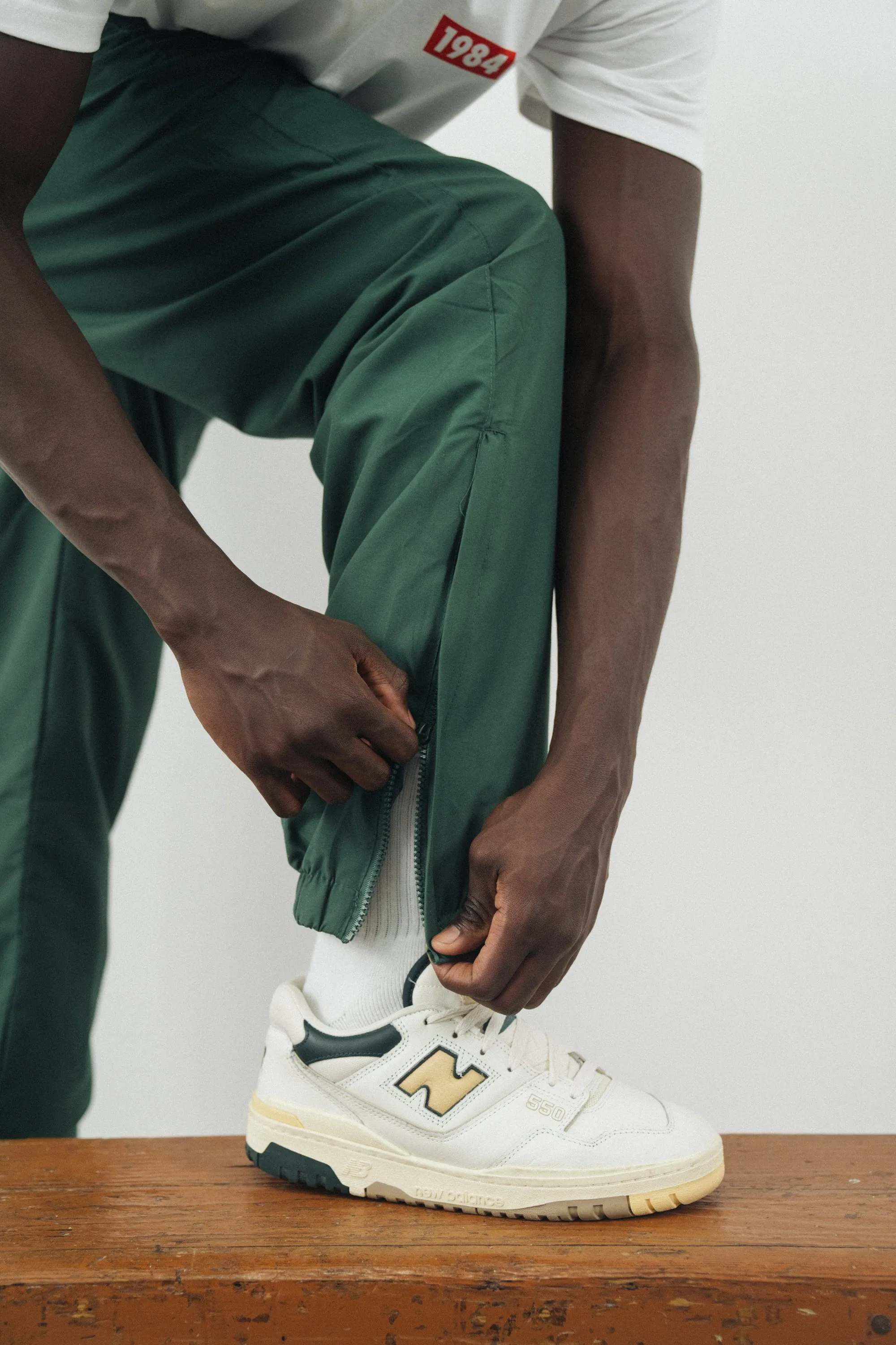 Vice 84 'Académie Des Sports Script' Nylon Trackpants - Green