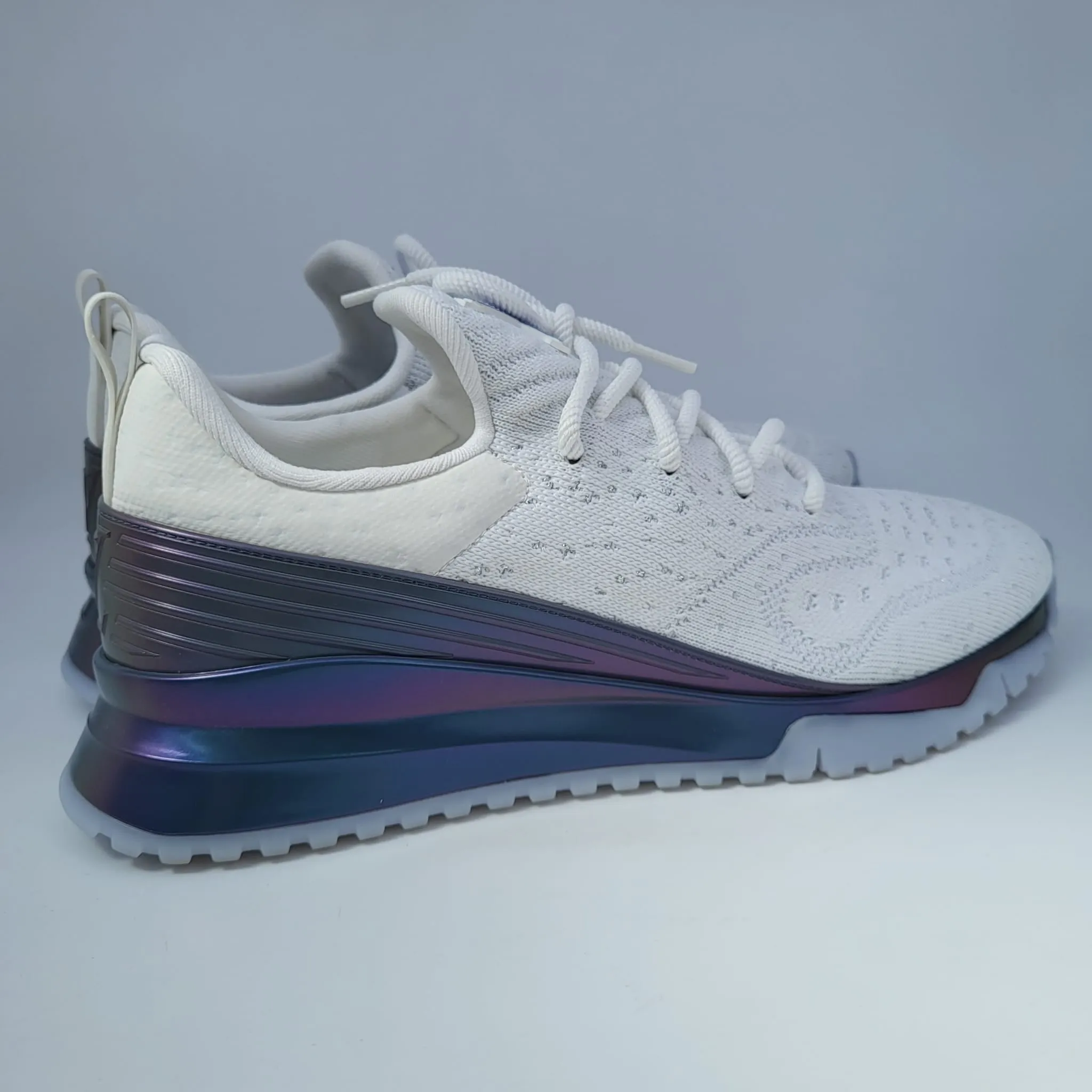 V.N.R. Sneaker