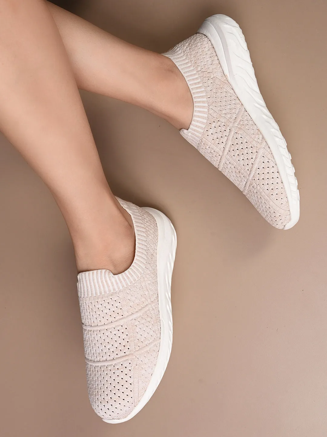 Women Round Toe Lightweight Sneakers