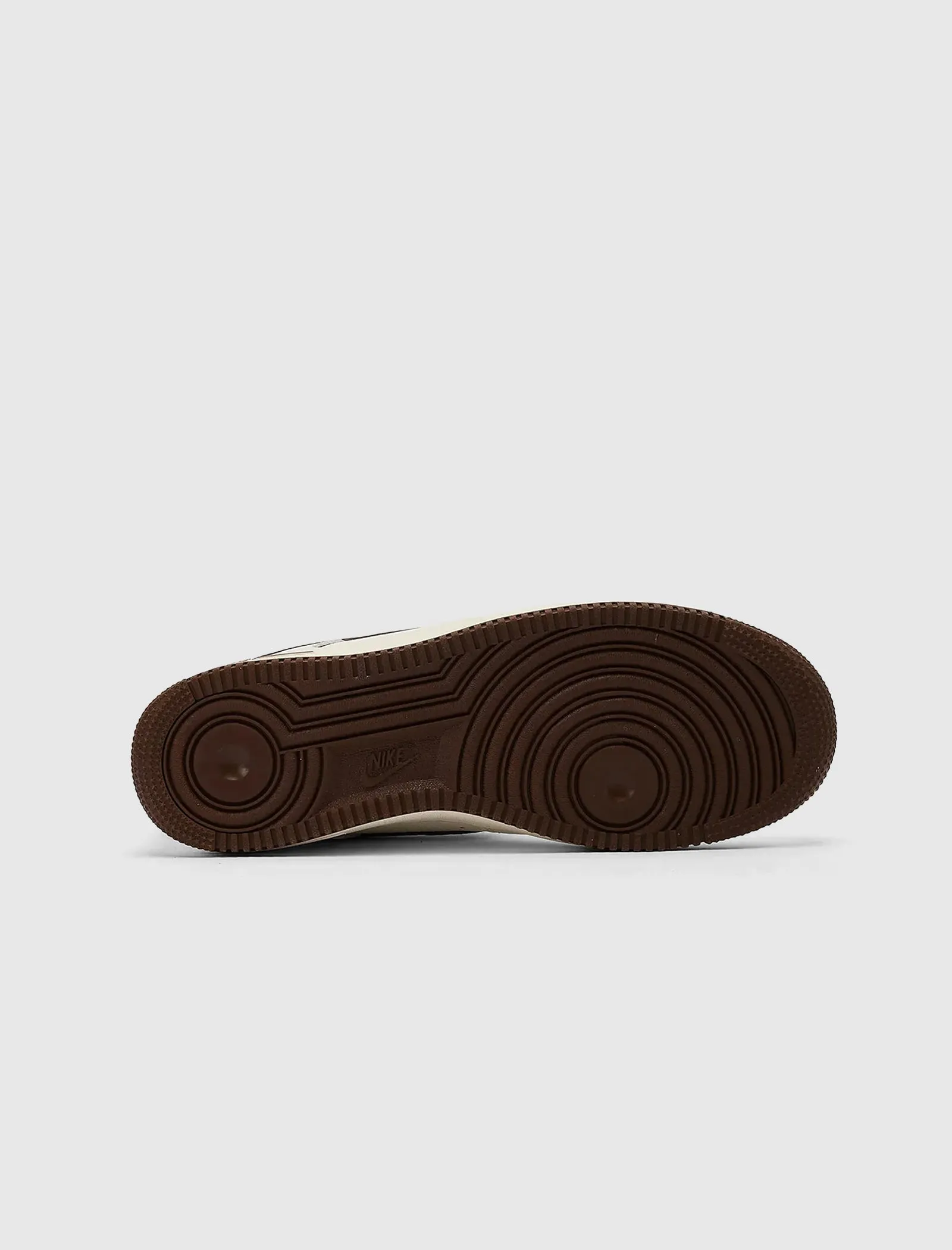 YARDRUNNER AIR FORCE 1 "SAIL/CACAO WOW/ COCONUT MILK"